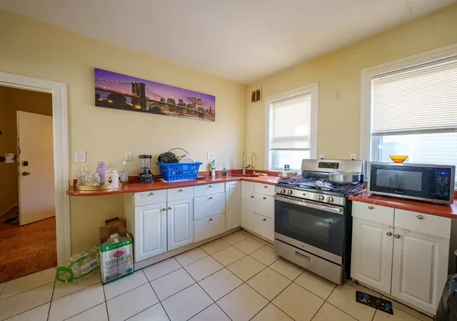 Homes for sale in Somerville, MA | 41 Derby St #2, Somerville, MA 02145 | MLS# 73484013