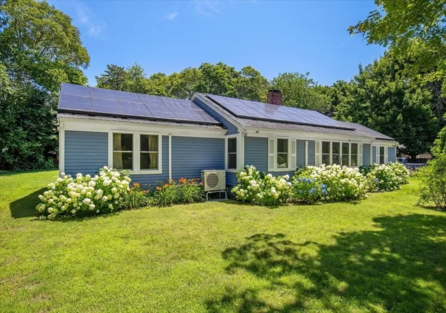 Photo 2 of Single family home for sale at 160 Lincoln Rd, Hyannis, MA 02601 | MLS# 73553026 | Listing updated on 2026-09-24