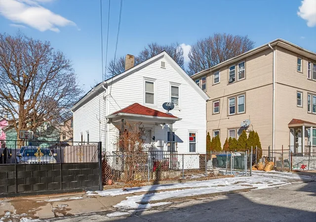 Homes for sale in Providence, RI | 31 Sassafras St, Providence, RI 02907 | MLS# 73486142