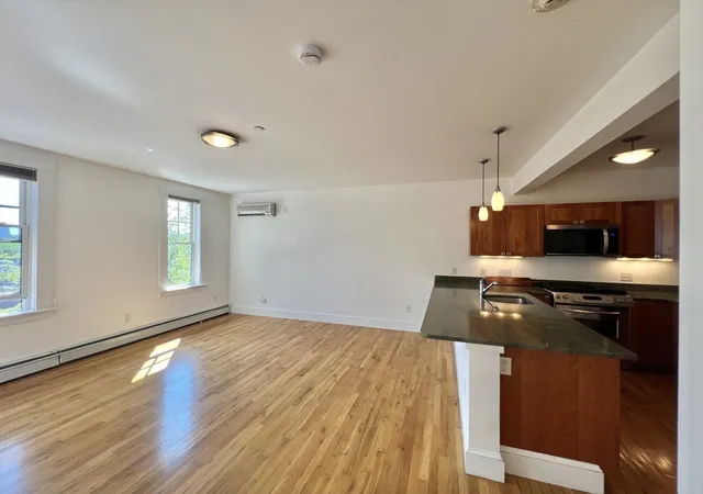 Listing Photo 5 - Condo for sale in building located at 432 Norfolk St, Somerville, MA 02143 - Unit #4-C