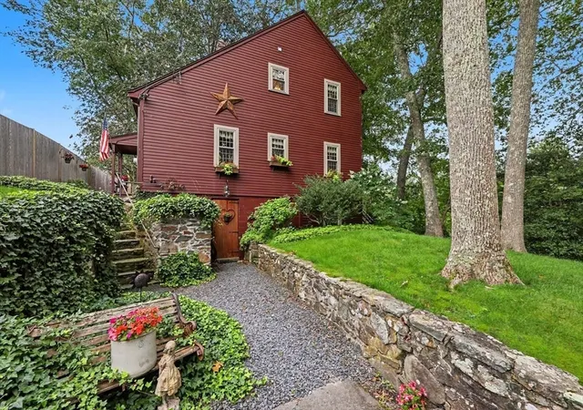 1st image of 1475 Somerset, Dighton, MA 02715 | MLS# 73566623