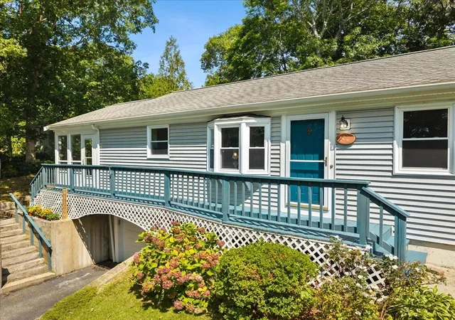3rd image of 84 Eel Pond Rd, Buzzards Bay, MA 02532 | MLS# 73566313