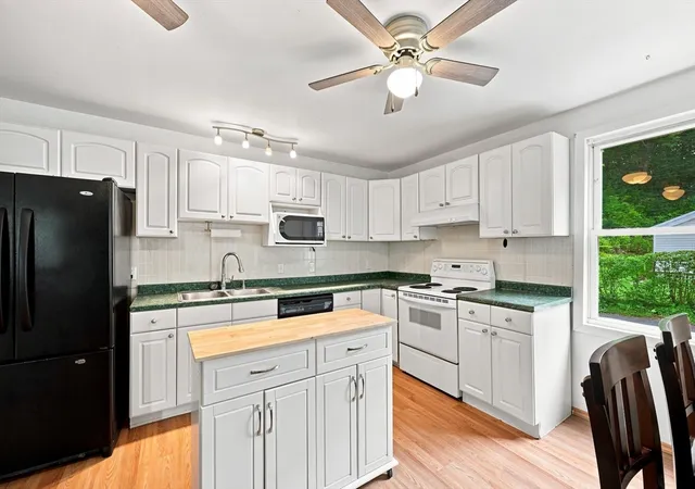 Photo 4 of Single family home for sale at 622 Pine Meadow Rd, Northfield, MA 01360 | MLS# 73565316 | Listing updated on 2026-09-06