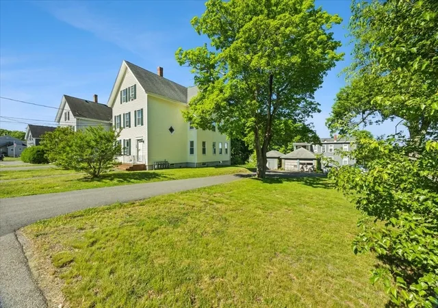 3rd image of 56 Everett St, Middleboro, MA 02346 | MLS# 73532623