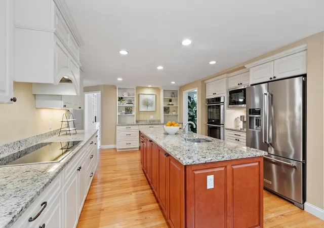 Photo 3 of Sale Pending at 17 Townsend Rd, Lynnfield, MA 01940 | MLS# 73562135 | Listing updated on 2026-08-29