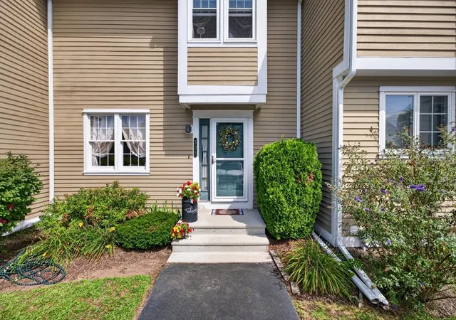 Photo 2 of Condo for sale at 735 Willett Ave #305, East Providence, RI 02915 | MLS# 73566969 | Listing updated on 2026-09-01