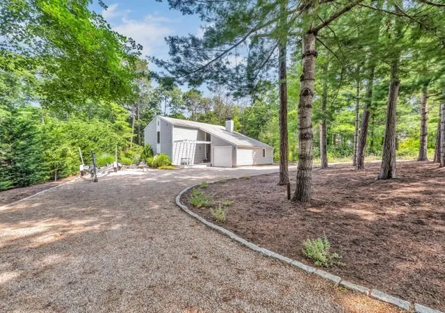 Photo 3 of Single family home for sale at 27 Running Light Way, Mashpee, MA 02649 | MLS# 73554398 | Listing updated on 2026-07-27
