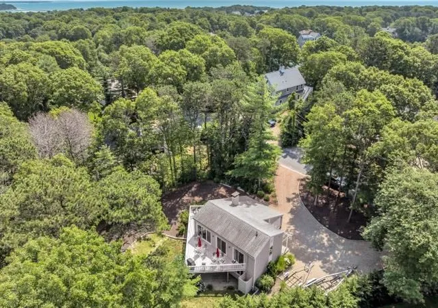 Photo 4 of Single family home for sale at 27 Running Light Way, Mashpee, MA 02649 | MLS# 73554398 | Listing updated on 2026-07-27
