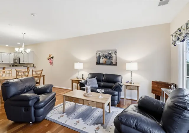 Homes for sale in Braintree, MA | 203 Allerton Commons Ln #203, Braintree, MA 02184 | MLS# 73507257
