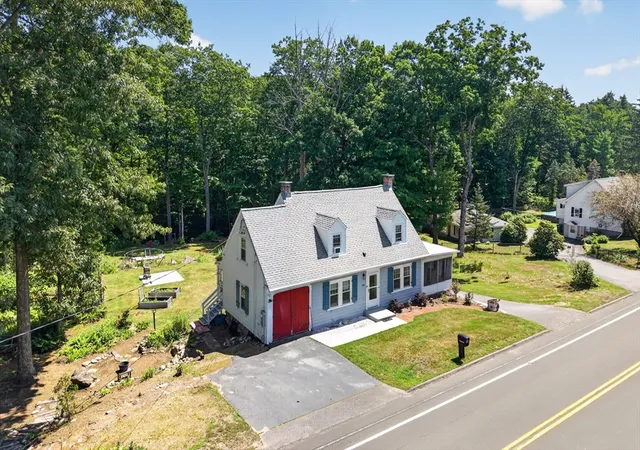 Homes for sale in Fitchburg, MA | 755 Rindge Rd, Fitchburg, MA 01420 | MLS# 73549159