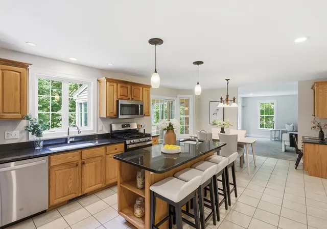 Homes for sale in Groton, MA | 85 Chicopee Row, Groton, MA 01450 | MLS# 73536924