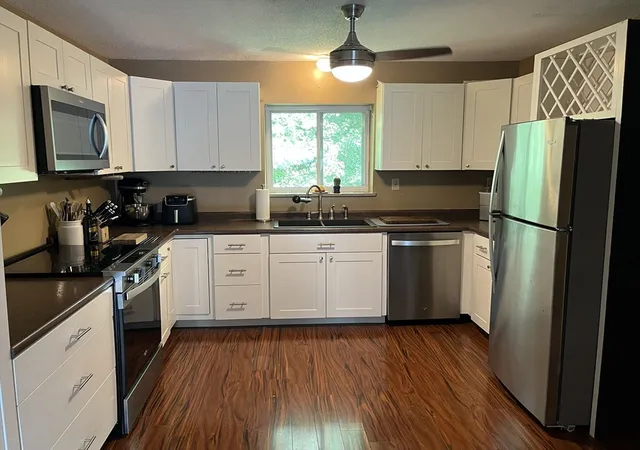 4th image of 5455 N Main St #17E, Fall River, MA 02720 | MLS# 73560029