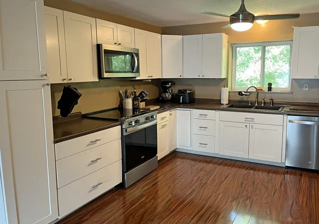 5th image of 5455 N Main St #17E, Fall River, MA 02720 | MLS# 73560029