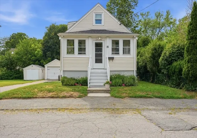 33rd image of 15 Gilmore St, North Weymouth, MA 02191 | MLS# 73558516