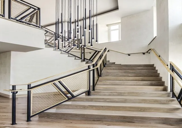 21st image of 100 Lovejoy Wharf #5L, Boston, MA 02114 | MLS# 73567689
