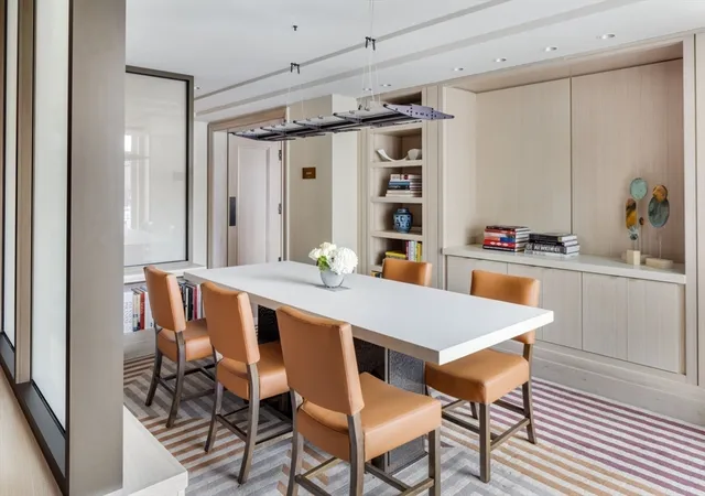 5th image of 100 Lovejoy Wharf #5L, Boston, MA 02114 | MLS# 73567689