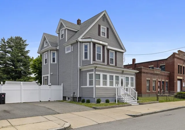 Homes for sale in Malden, MA | 145 Oliver St, Malden, MA 02148 | MLS# 73537162