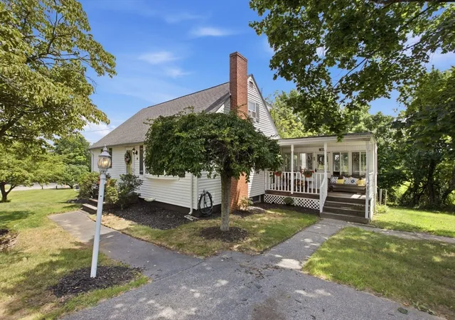 Photo 1 of Sale Pending at 6 Locke Rd, Billerica, MA 01821 | MLS# 73562676 | Listing updated on 2026-08-31