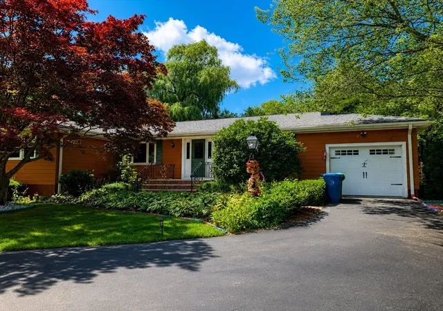 Photo 1 of Sale Pending at 7 Fred St, Burlington, MA 01803 | MLS# 73563873 | Listing updated on 2026-09-03