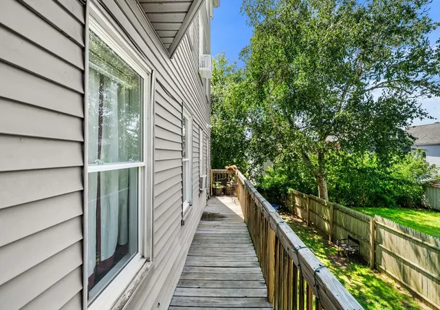 3rd image of 38 Wilson St (38-40), Haverhill, MA 01832 | MLS# 73554321