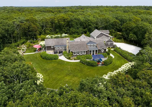 3rd image of 149 Litchfield Road, Edgartown, MA 02539 | MLS# 73564664