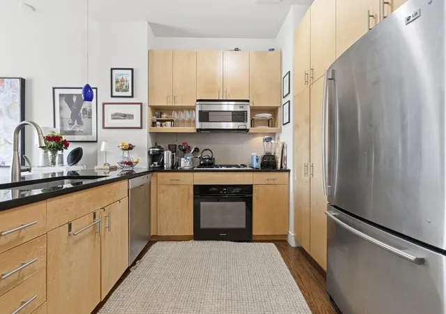 Photo 5 of Sale Pending at 700 Harrison Ave #613, Boston, MA 02118 | MLS# 73558160 | Listing updated on 2026-08-26