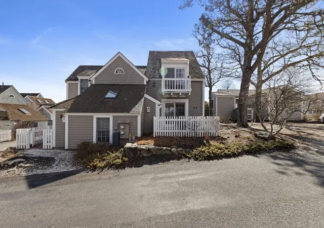 1st image of 4 Hyannis Point Rd #4, Mashpee, MA 02649 | MLS# 73494410