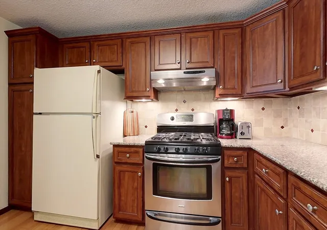 4th image of 7 Joan St, Pepperell, MA 01463 | MLS# 73550226