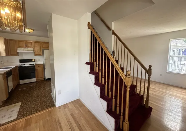 Homes for sale in Marlborough, MA | 7 Tanners Path #7, Marlborough, MA 01752 | MLS# 73548412