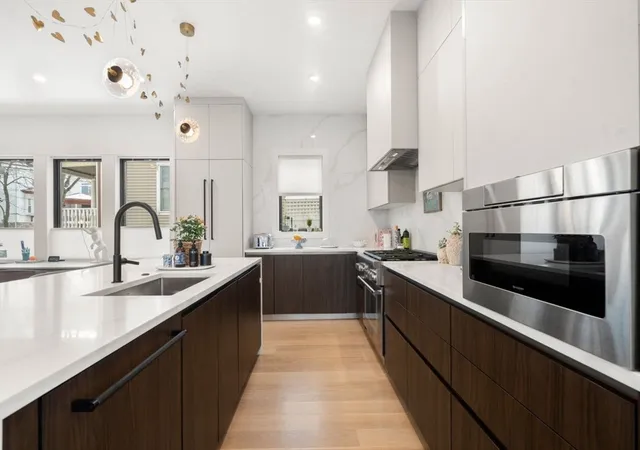 4th image of 116 Thorndike St #1A, Brookline, MA 02446 | MLS# 73524730
