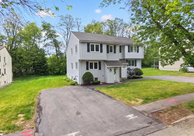 Homes for sale in Haverhill, MA | 27 Jefferey Ln #27, Haverhill, MA 01832 | MLS# 73525337