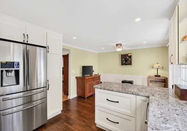 Homes for sale in Haverhill, MA | 27 Jefferey Ln, Haverhill, MA 01832