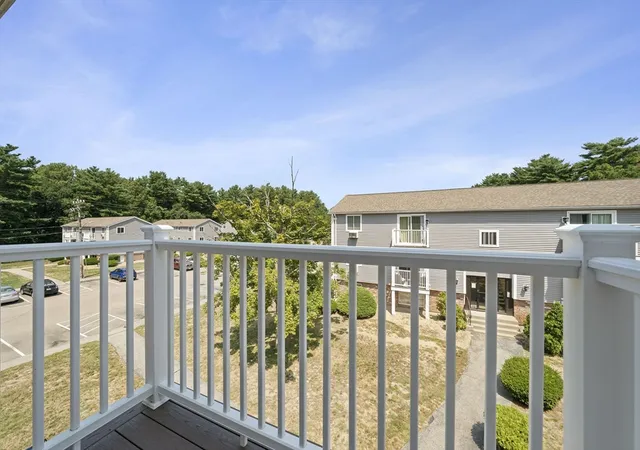 2nd image of 6 Royal Dane Dr, Marshfield, MA 02050