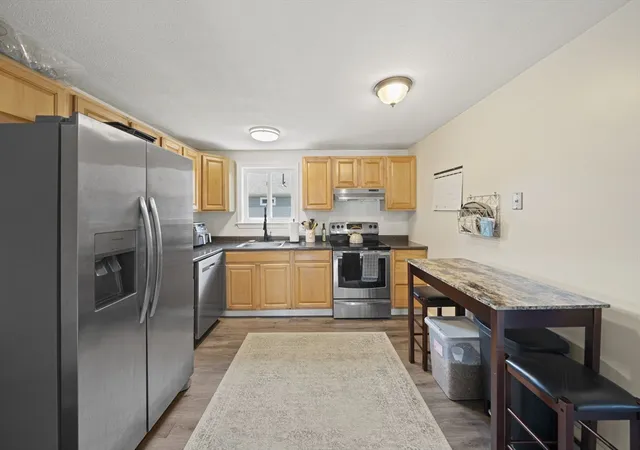 3rd image of 6 Royal Dane Dr, Marshfield, MA 02050