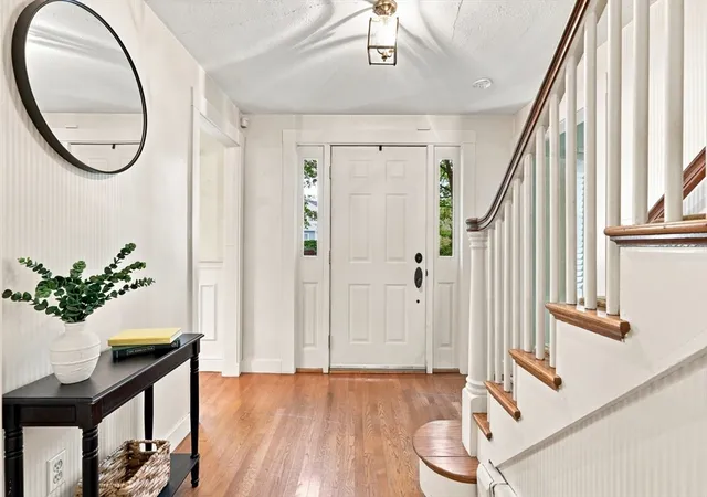 Photo 2 of Single family home for sale at 85 High St, Winchester, MA 01890 | MLS# 73565817 | Listing updated on 2026-08-25