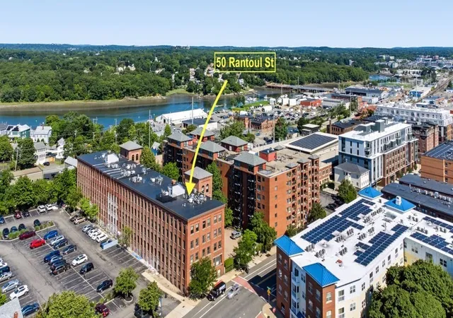 2nd image of 50 Rantoul St, Beverly, MA 01915