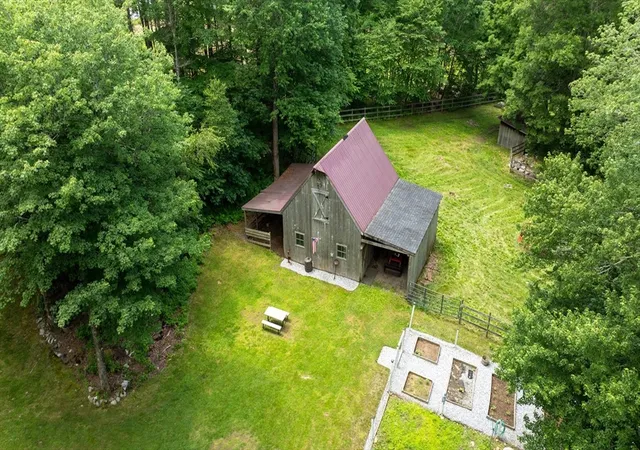 Homes for sale in Oakham, MA | 171 Farm Pond Rd, Oakham, MA 01068 | MLS# 73541557