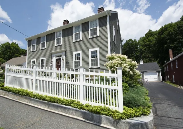 Homes for sale in Westborough, MA | 99 W Main St, Westborough, MA 01581 | MLS# 73548605