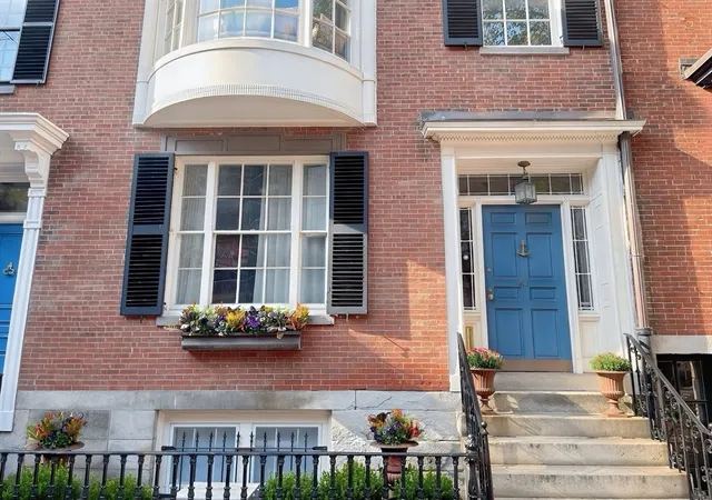 Homes for sale in Boston, MA | 41 Chestnut St, Boston, MA 02108 | MLS# 73348224