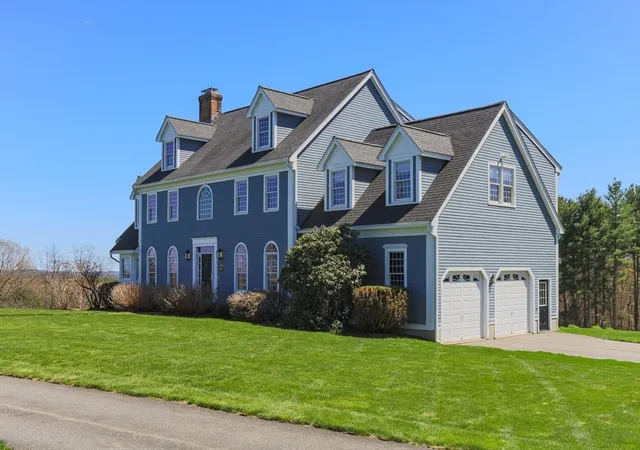 Homes for sale in Groton, MA | 89 Skyfields Dr, Groton, MA 01450 | MLS# 73512459