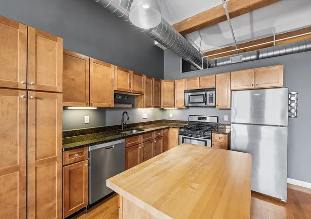 Photo 2 of Condo for sale at 160 Fremont St #308, Worcester, MA 01603 | MLS# 73569002 | Listing updated on 2026-08-31