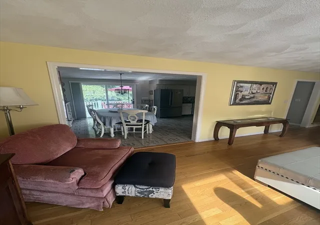 image of 4 Crest Road, Framingham, MA 01702 | MLS# 73560527