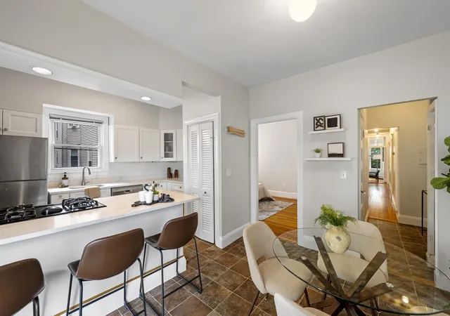 5th image of 14 Holton St #3, Medford, MA 02155 | MLS# 73553887