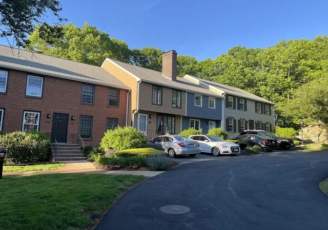 Homes for sale in Swampscott, MA | 3 Gooseneck #127, Swampscott, MA 01907 | MLS# 73528799