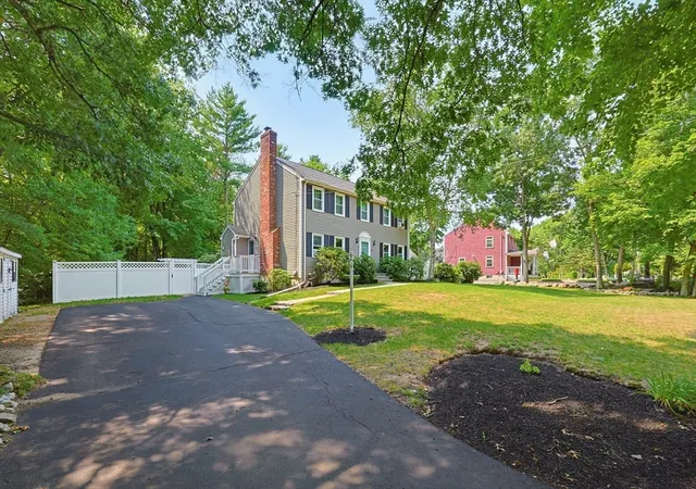 3rd image of 245 Winter St, Mansfield, MA 02048 | MLS# 73550402