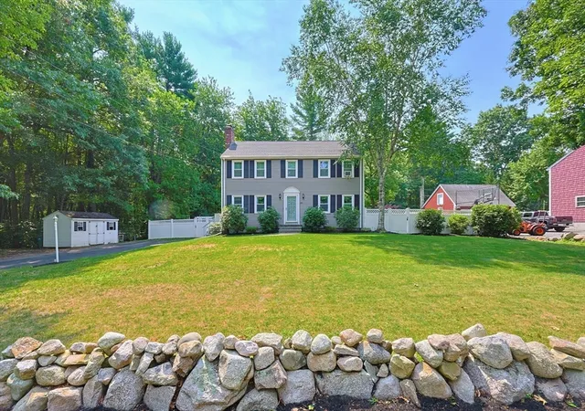 4th image of 245 Winter St, Mansfield, MA 02048 | MLS# 73550402