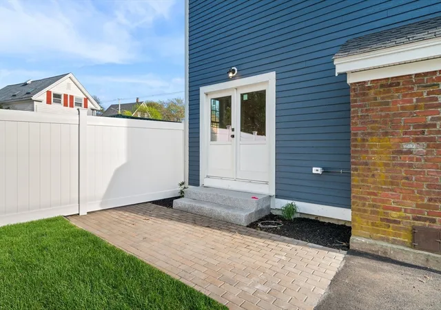 2nd image of 2 Railroad Ave, Rowley, MA 01938