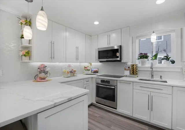 2nd image of 8 Royal Dane Dr #68, Marshfield, MA 02050 | MLS# 73560485
