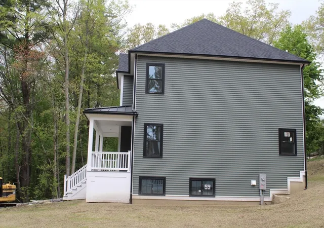 Homes for sale in Upton, MA | 30 Mendon St, Upton, MA 01568 | MLS# 73521066