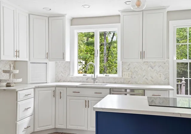 Photo 4 of Sale Pending at 17 Hammer Hook Dr, Hanover, MA 02339 | MLS# 73538282 | Listing updated on 2026-09-24